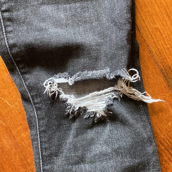 Abercrombie & Fitch Black Jeans - Picture 4 of 8